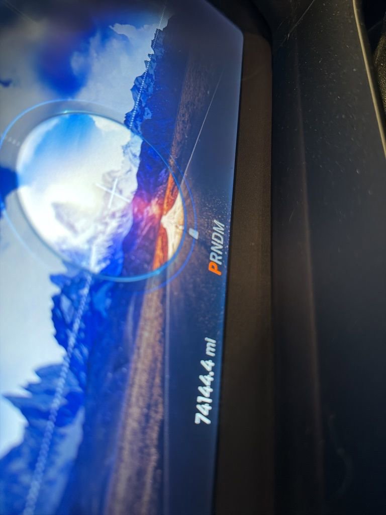 Certified 2020 Ford Escape Titanium w/ Titanium Premium Package 2.0 image 4