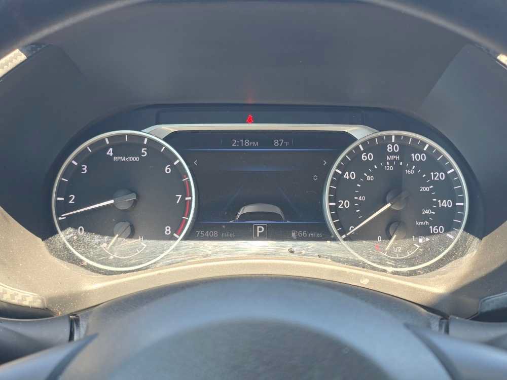 Used 2023 Nissan Sentra SV FWD image 21