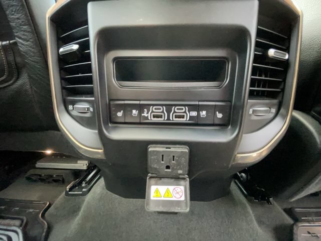 Used 2020 RAM 1500 Limited AWD/4WD image 34