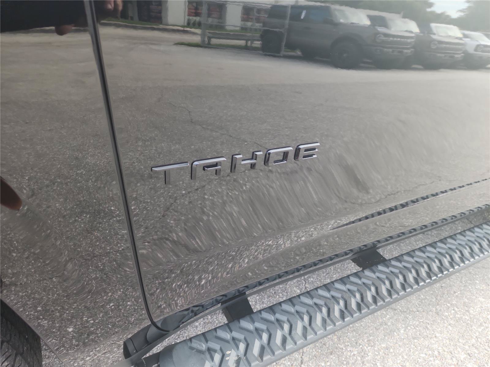 Used 2021 Chevrolet Tahoe Z71 AWD/4WD image 10
