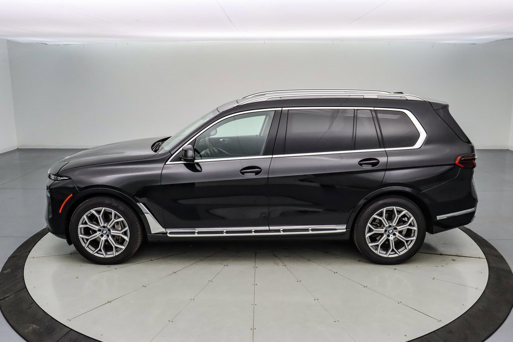 Used 2024 BMW X7 xDrive40i w/ Premium Package video 2