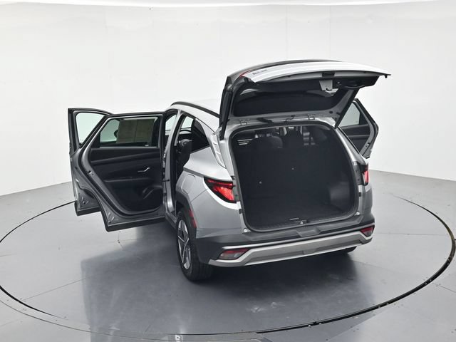 Used 2025 Hyundai Tucson SEL FWD image 45
