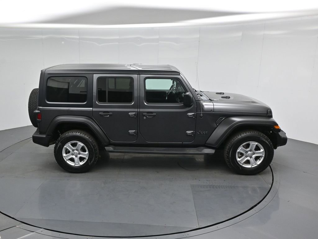 Used 2022 Jeep Wrangler Unlimited Sport image 38