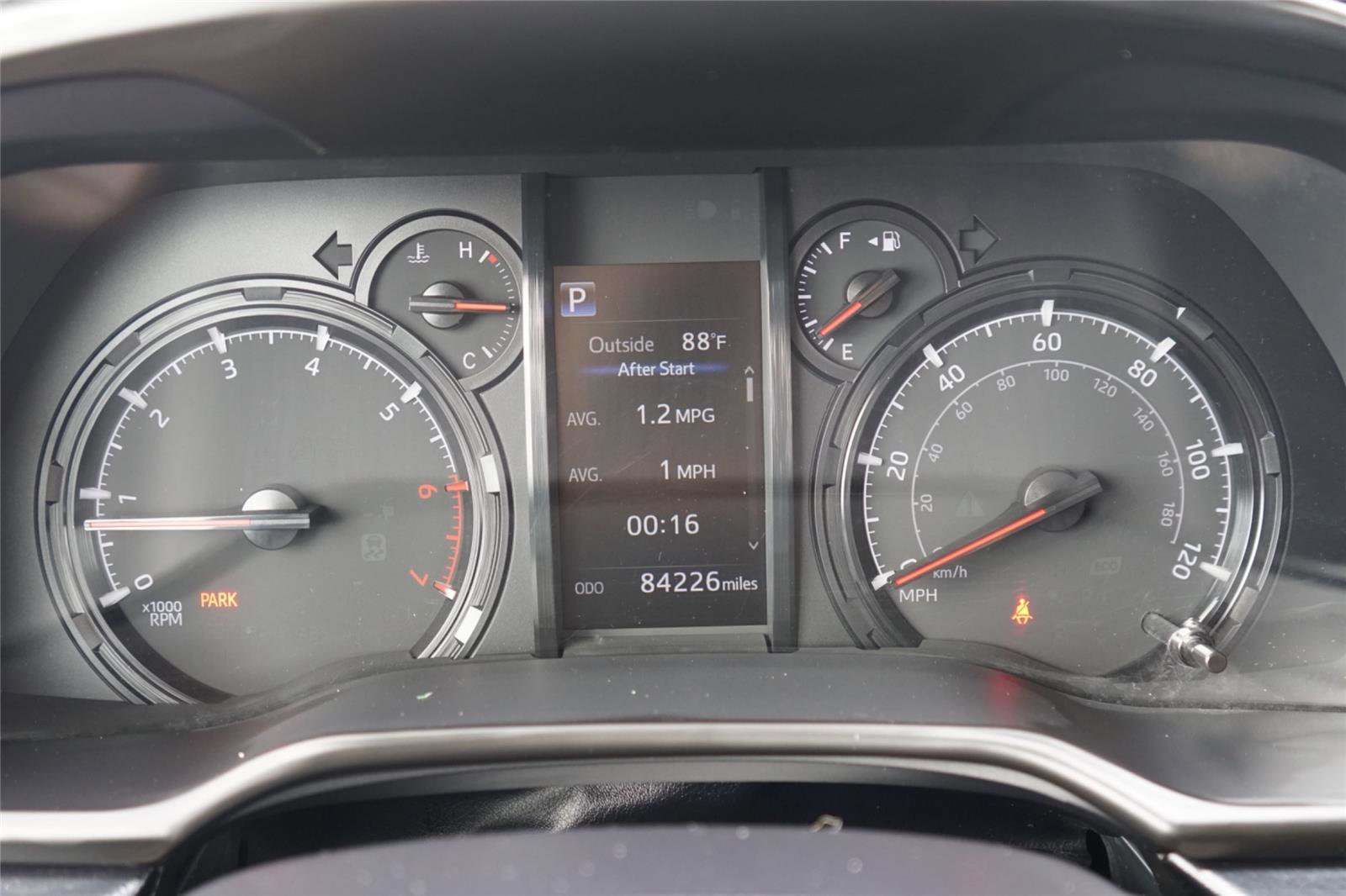 Used 2020 Toyota 4Runner SR5 Premium AWD/4WD image 19