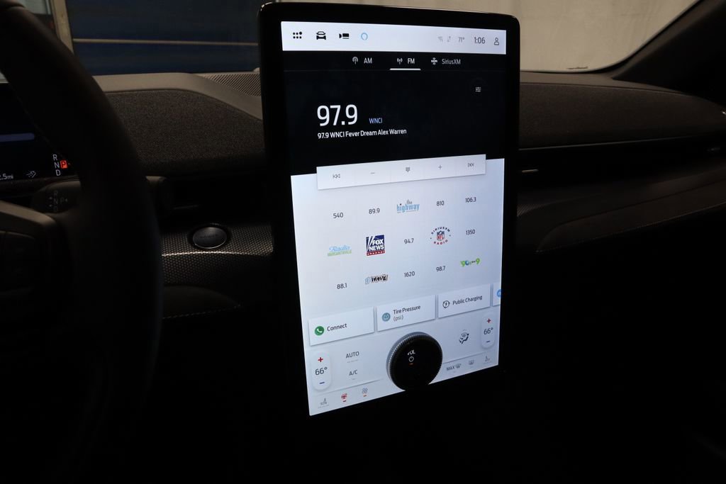 Certified 2025 Ford Mustang Mach-E GT AWD/4WD image 33