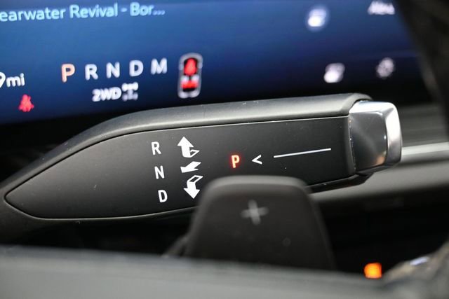 Used 2024 Buick Envision Preferred AWD/4WD image 23