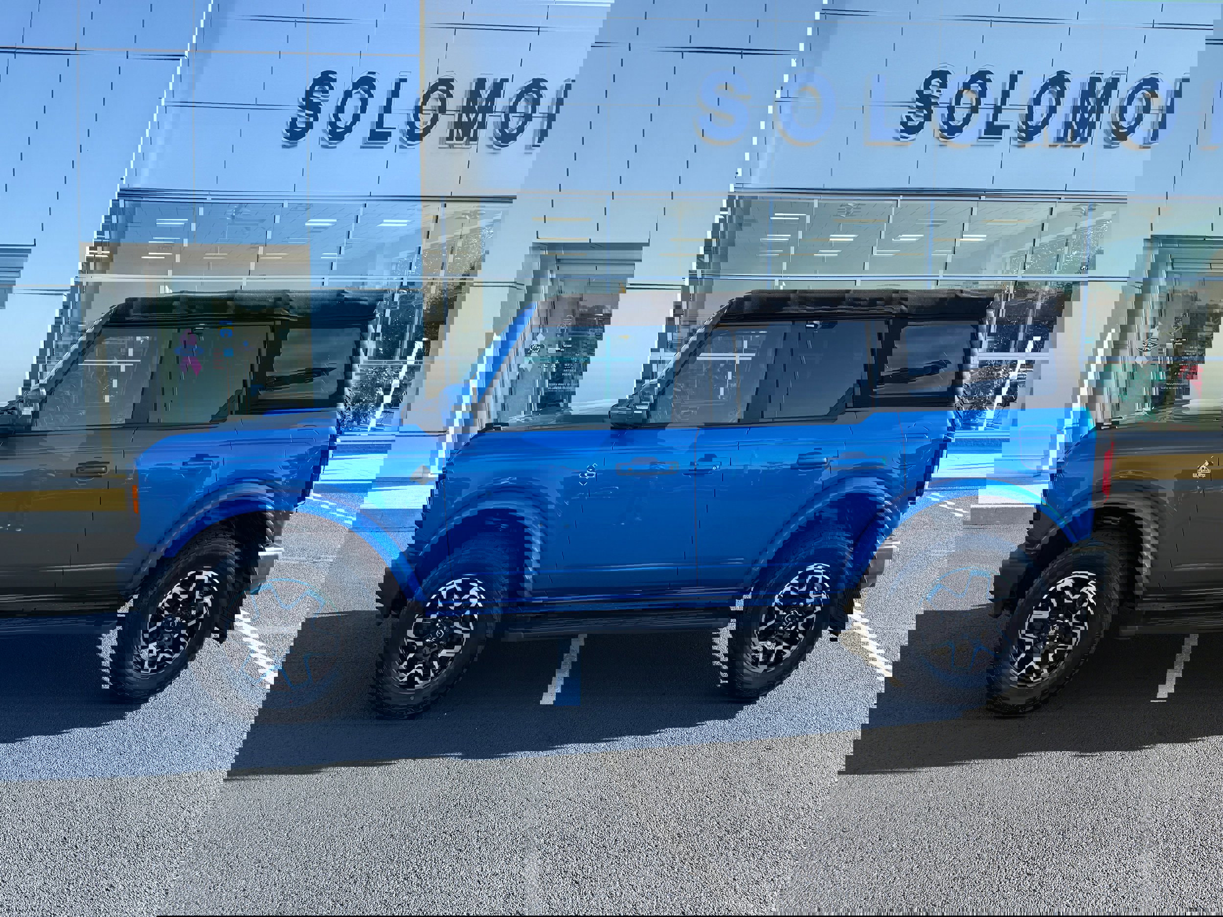 Certified 2022 Ford Bronco Outer Banks image 7