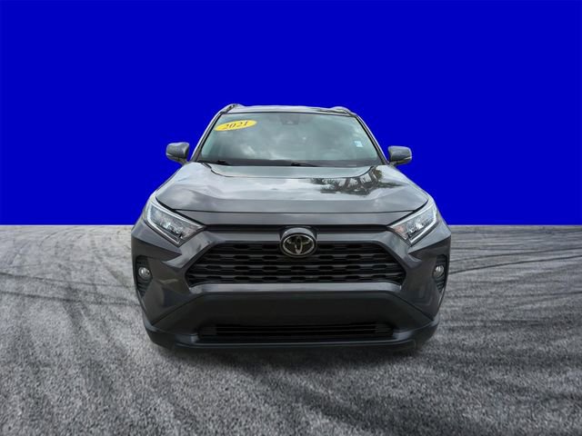 Used 2021 Toyota RAV4 XLE FWD image 9