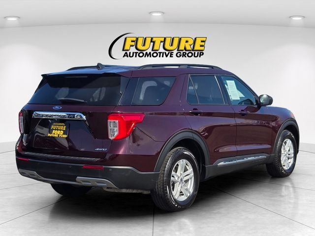 Certified 2023 Ford Explorer XLT w/ Equipment Group 202A AWD/4WD image 4