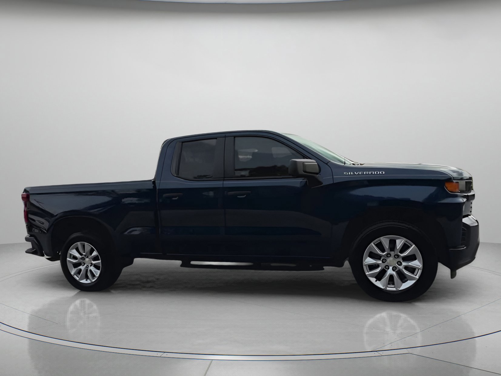 Used 2019 Chevrolet Silverado 1500 Custom w/ Custom Convenience Package image 25