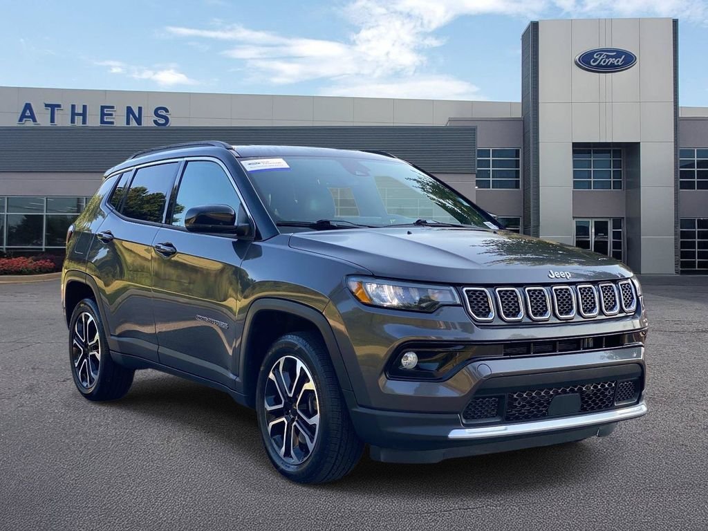 Used 2024 Jeep Compass Limited AWD/4WD image 1