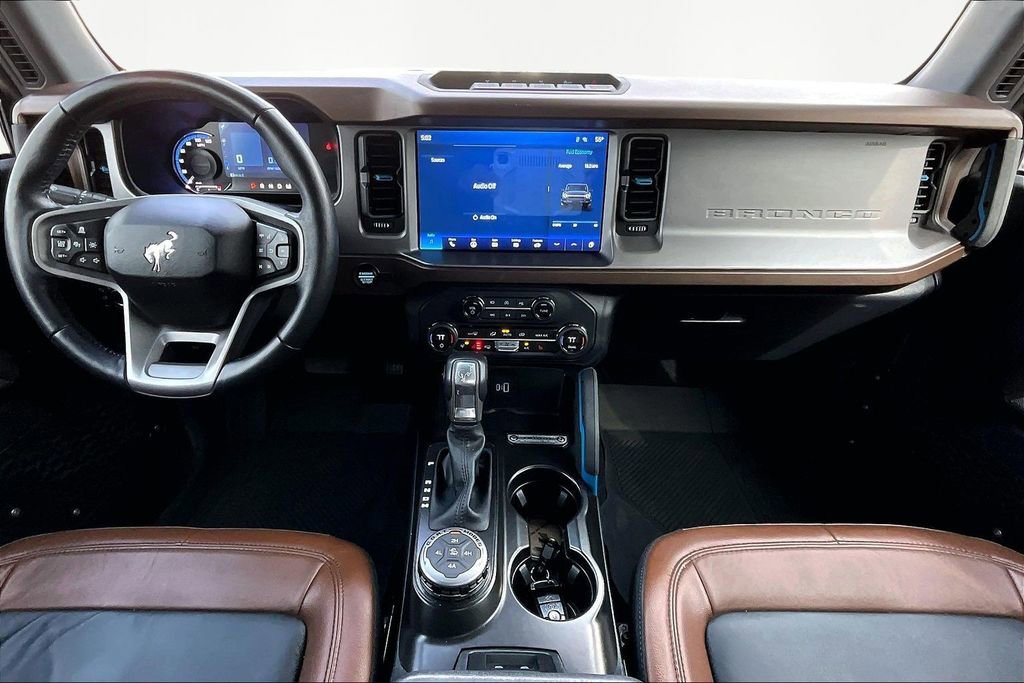 Certified 2023 Ford Bronco Outer Banks w/ Sasquatch Package image 16