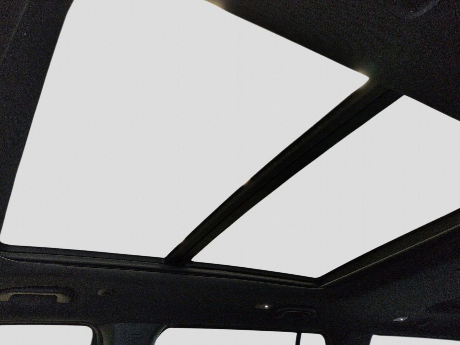 Used 2024 Jeep Wagoneer Series II image 23