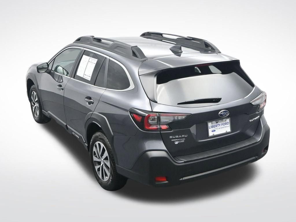 Used 2025 Subaru Outback Premium AWD/4WD image 30