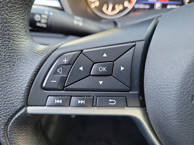 Used 2024 Nissan Altima 2.5 SV image 10