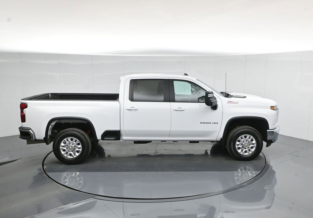 Used 2023 Chevrolet Silverado 2500 LT image 40