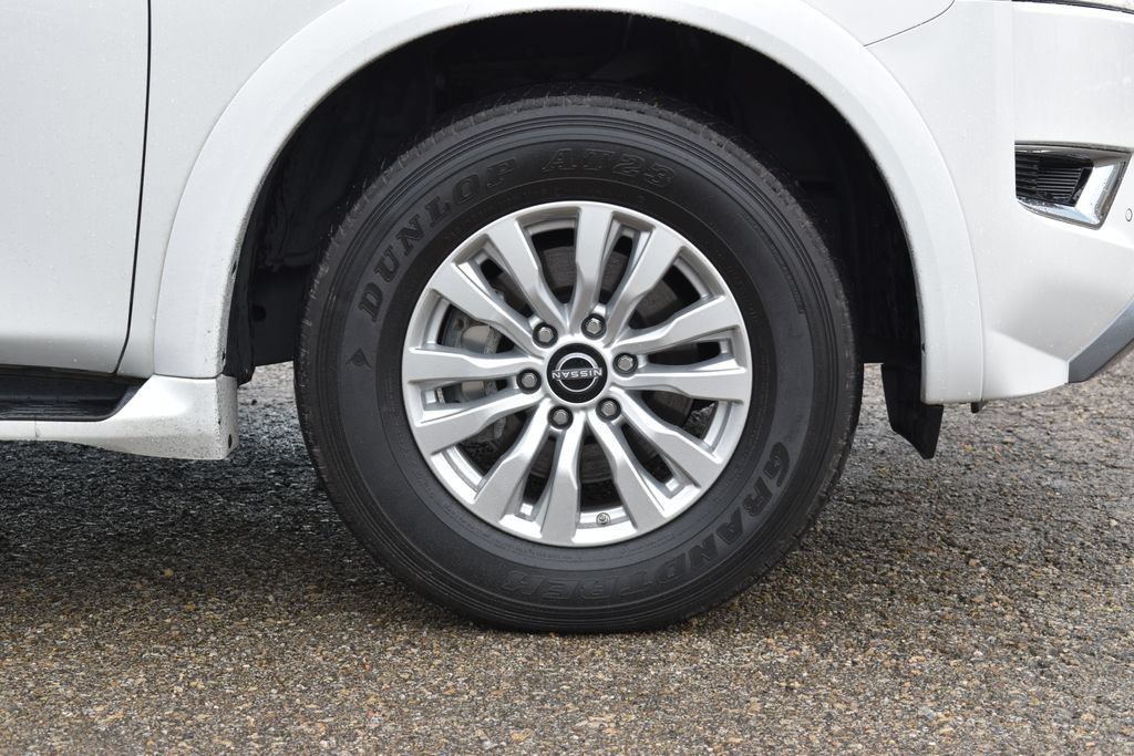 Used 2024 Nissan Armada SV w/ Cargo Package AWD/4WD image 4