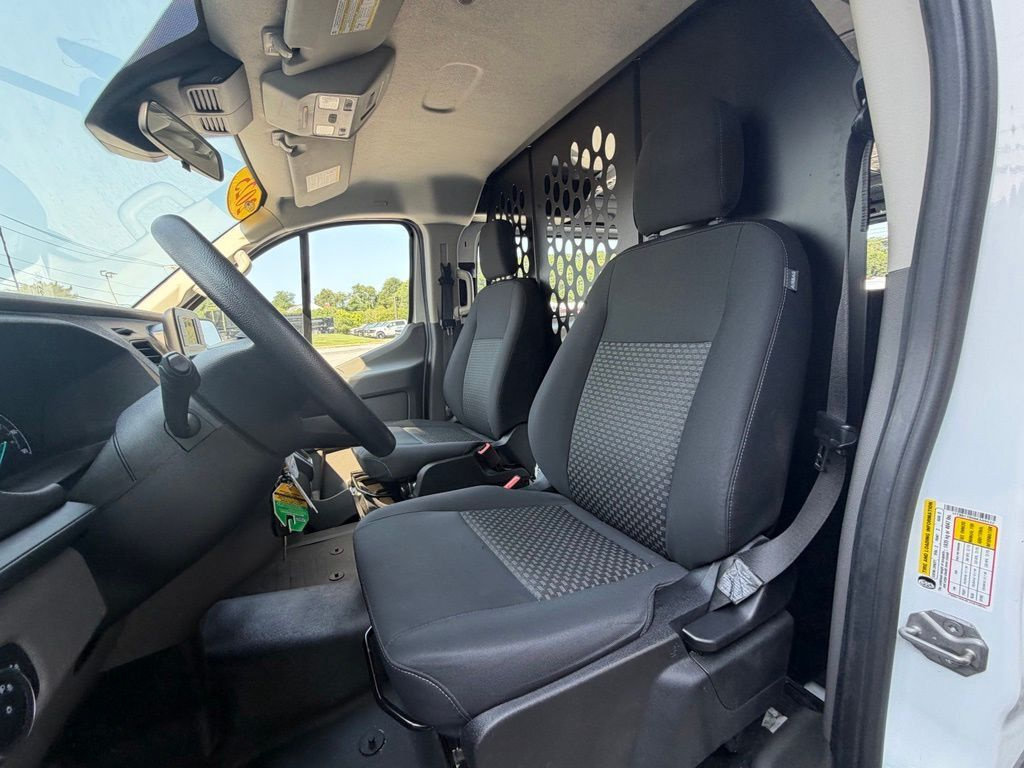 Certified 2025 Ford Transit 250 Low Roof w/ Exterior Upgrade Package RWD image 8
