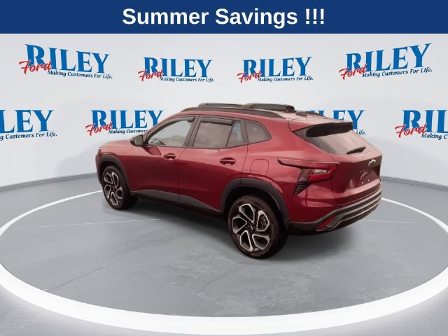 Used 2024 Chevrolet Trax RS w/ Driver Confidence Package FWD image 8