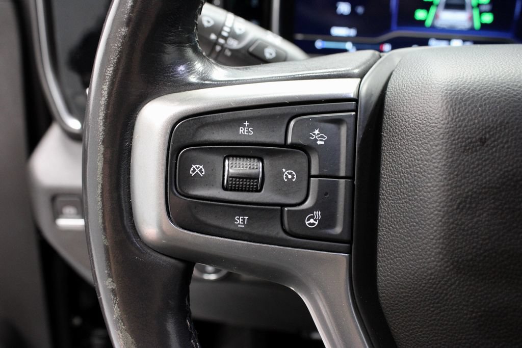 Used 2022 Chevrolet Silverado 1500 LT AWD/4WD image 29