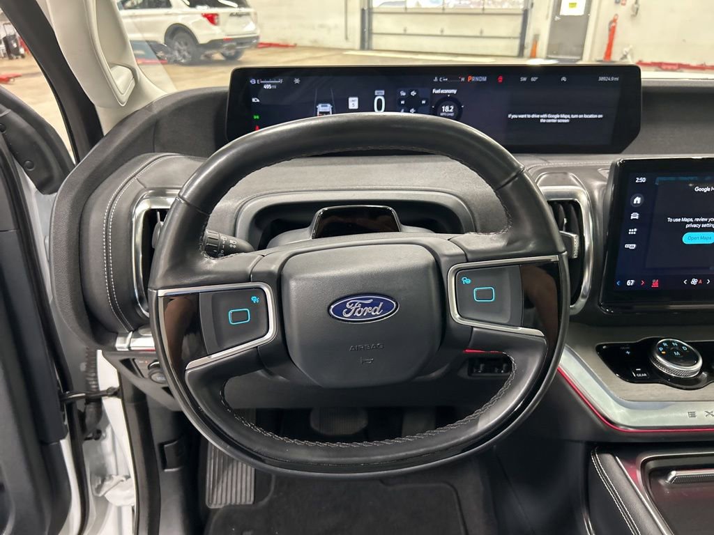 Certified 2025 Ford Expedition Max Platinum AWD/4WD image 16