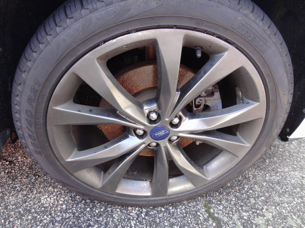 Certified 2018 Ford Edge Sport w/ Equipment Group 401A image 13