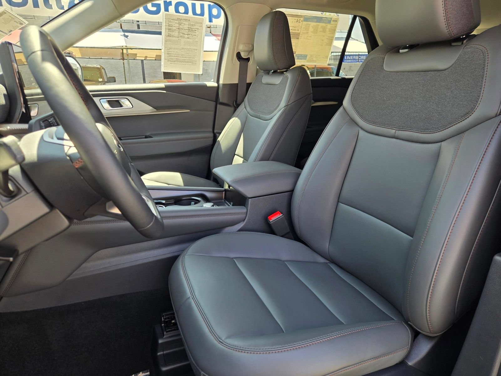 Certified 2025 Ford Explorer Active w/ Active Comfort Package RWD image 23