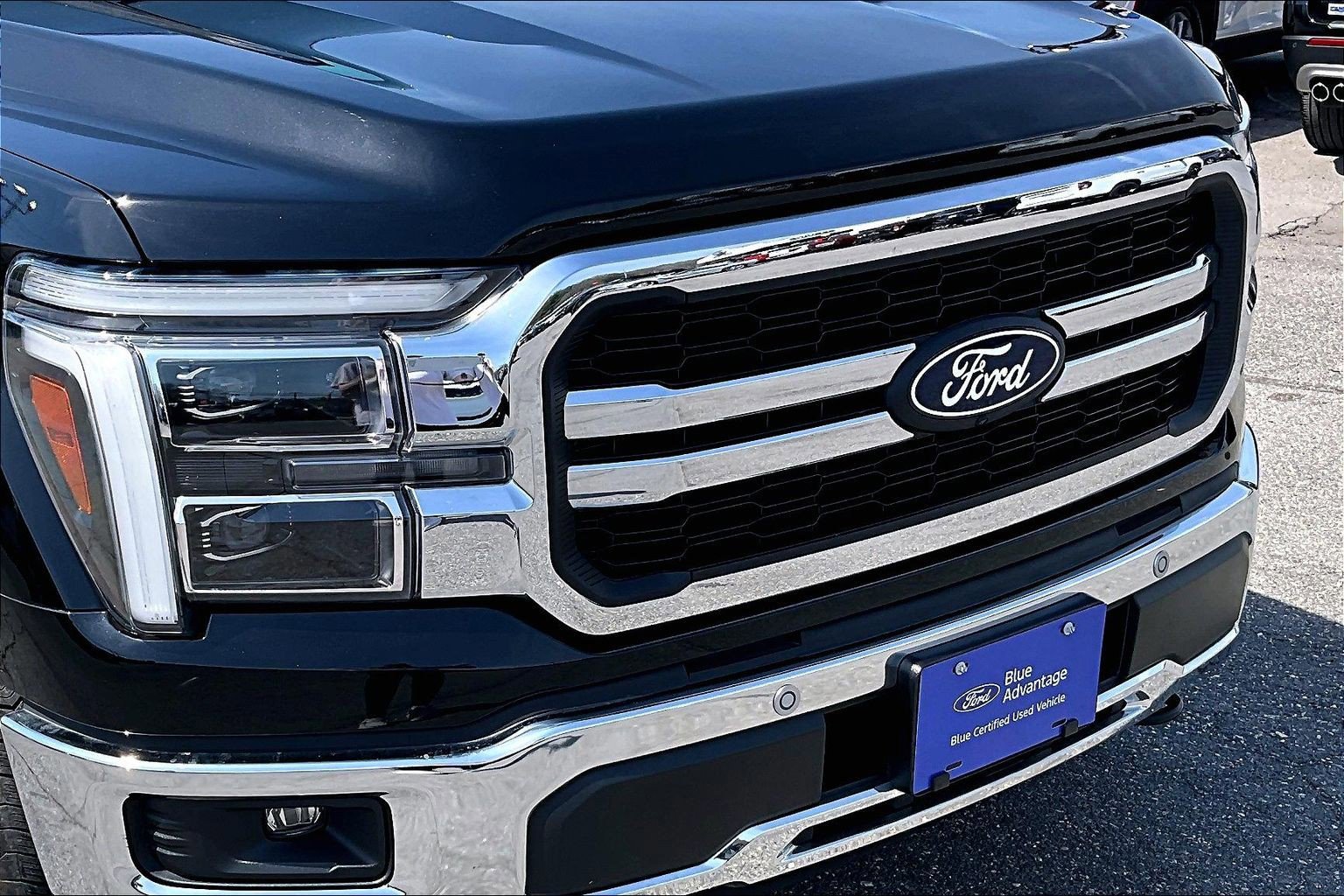 Certified 2025 Ford F150 Lariat w/ Equipment Group 502A High AWD/4WD image 29