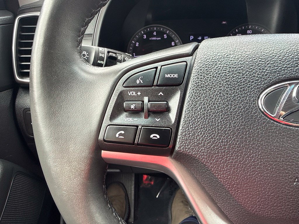 Used 2021 Hyundai Tucson Limited AWD/4WD image 19