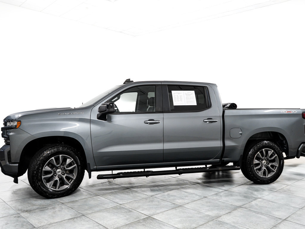 Used 2022 Chevrolet Silverado 1500 RST w/ Convenience Package II AWD/4WD image 4