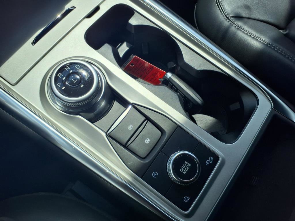 Certified 2023 Ford Explorer XLT w/ Equipment Group 202A image 20