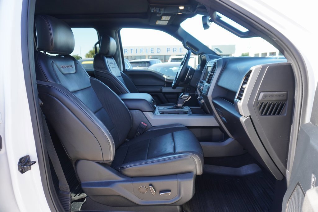 Certified 2020 Ford F150 Raptor w/ Equipment Group 802A Luxury image 26