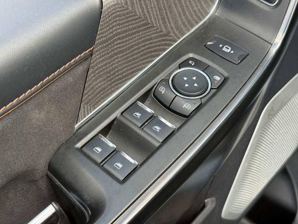 Certified 2024 Ford F350 Platinum AWD/4WD image 14