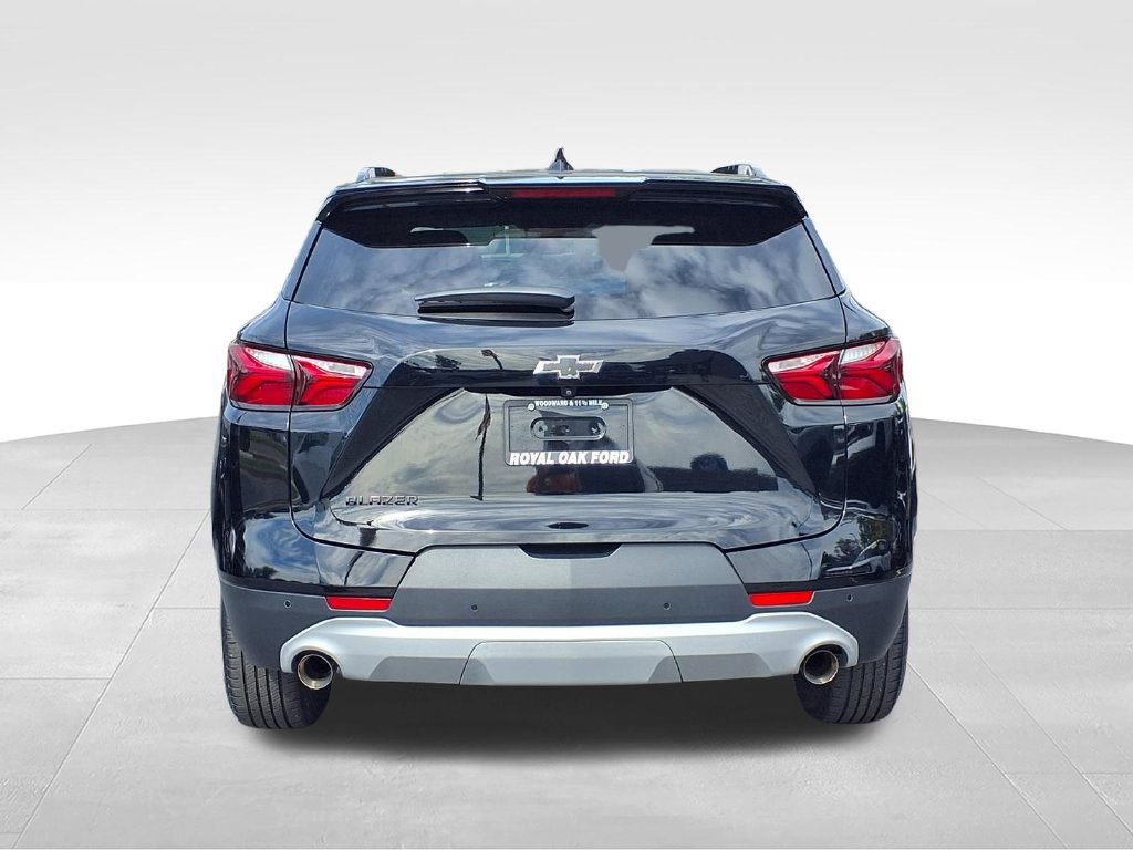 Used 2022 Chevrolet Blazer LT FWD image 27