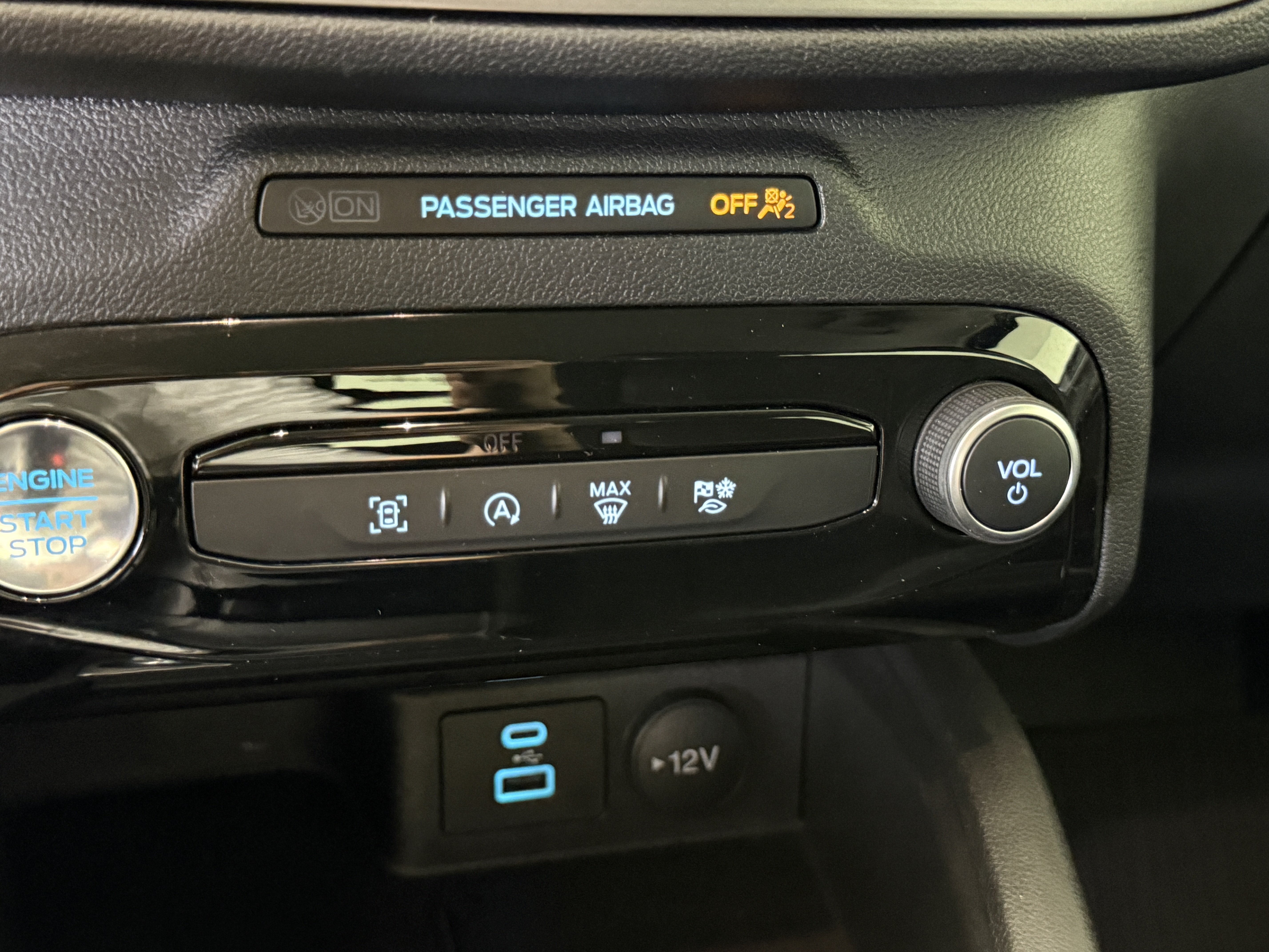 Certified 2023 Ford Escape Active w/ Tech Pack #1 AWD/4WD image 24