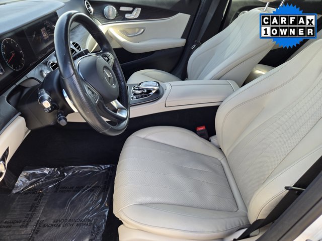Used 2018 Mercedes-Benz E 300 4MATIC w/ Premium 2 Package image 11