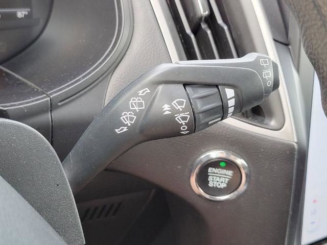 Certified 2024 Ford Edge SE image 30