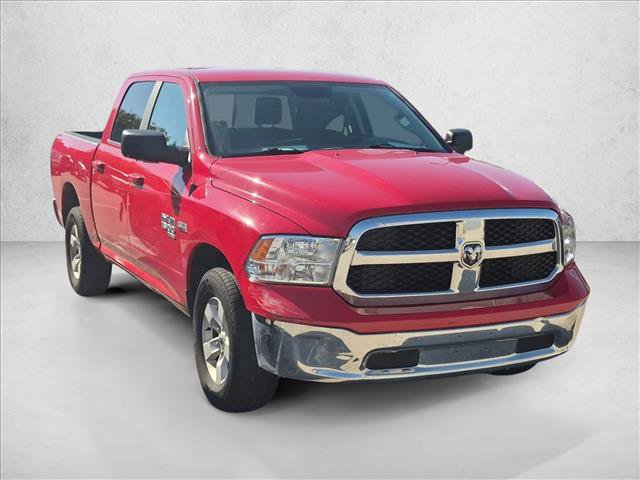 Used 2019 RAM 1500 Classic SLT w/ Luxury Group AWD/4WD image 3