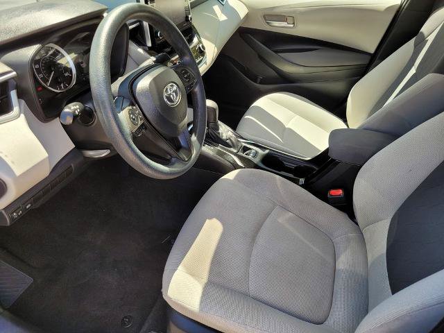 Used 2021 Toyota Corolla LE FWD image 15
