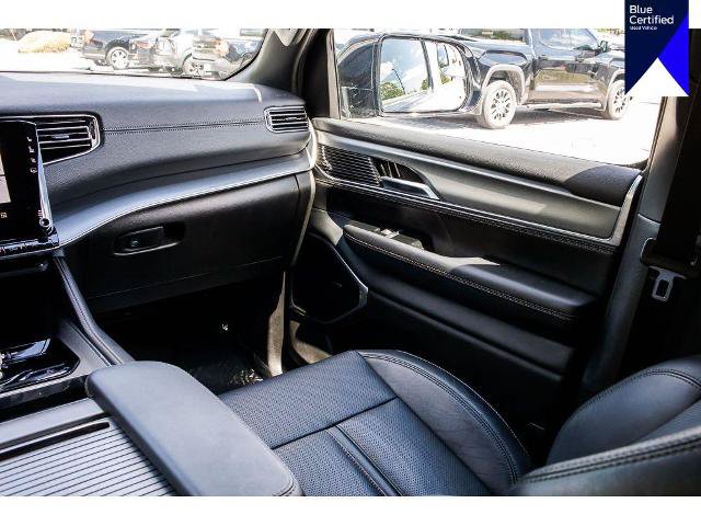 Used 2024 Jeep Wagoneer Series II AWD/4WD image 14