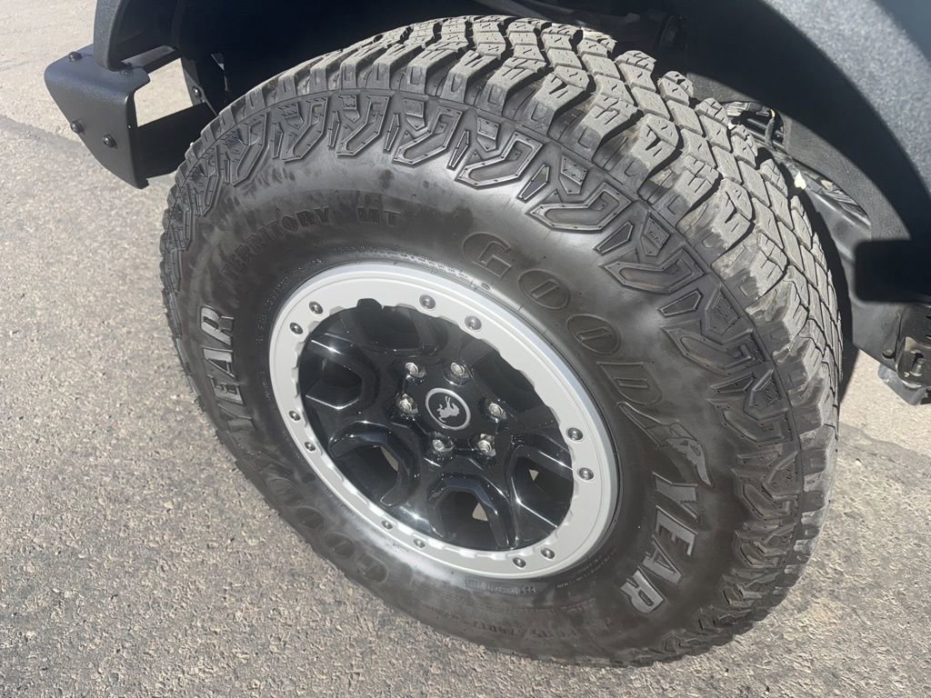 Certified 2022 Ford Bronco Badlands w/ Sasquatch Package image 9