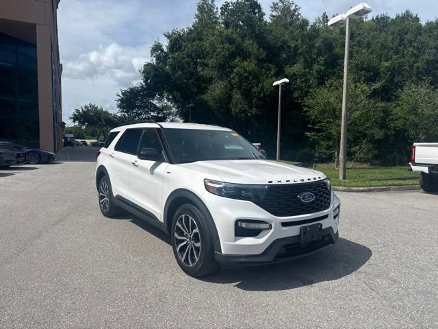 Certified 2022 Ford Explorer ST-Line w/ Class IV Trailer Tow Package RWD image 10