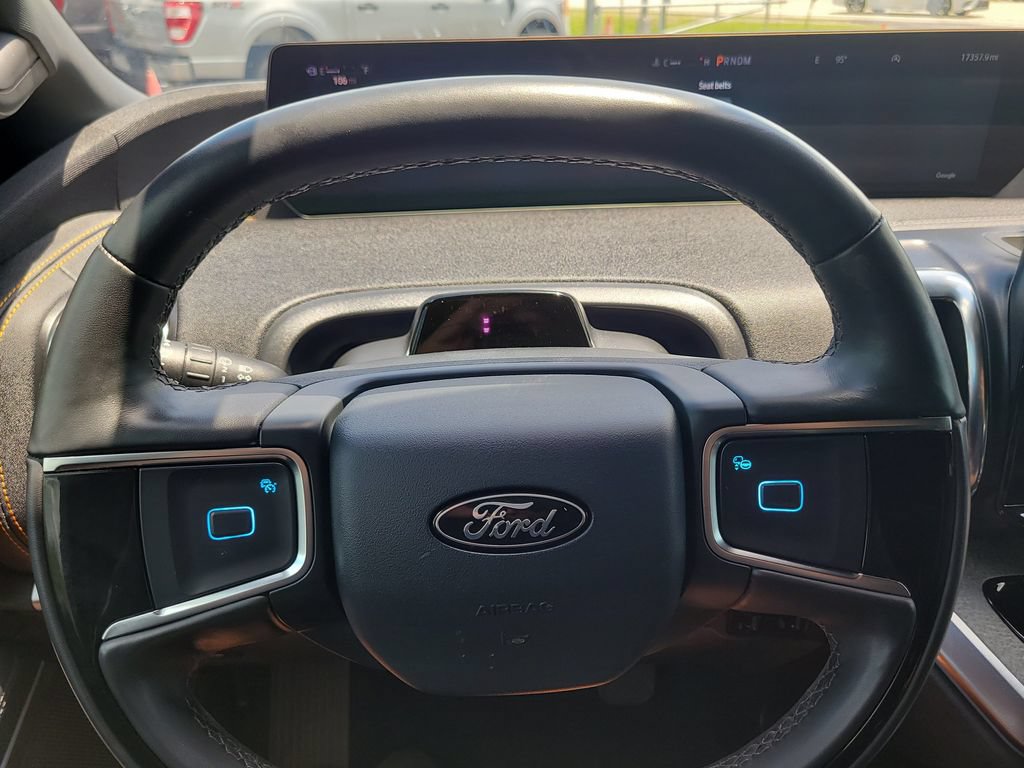 Certified 2025 Ford Expedition Tremor AWD/4WD image 31