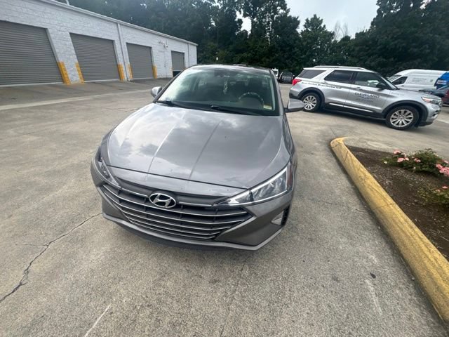 Used 2020 Hyundai Elantra Value Edition w/ Winter Weather Package FWD video 2