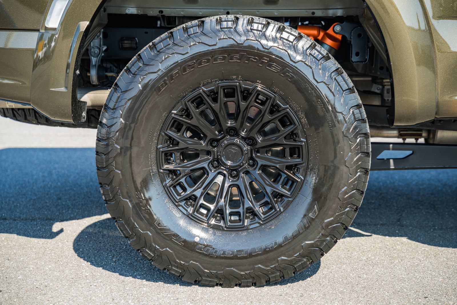 Certified 2024 Ford F150 Raptor AWD/4WD image 25