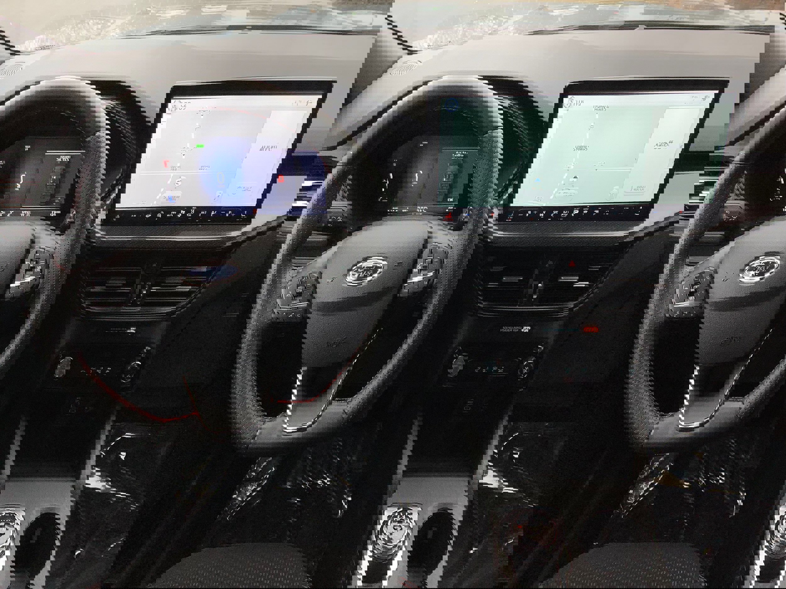 Certified 2025 Ford Escape ST-Line Elite w/ Tech Pack #1 image 7