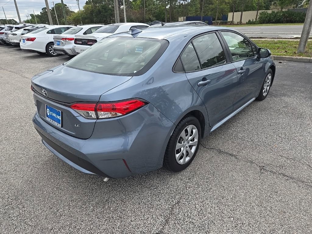 Used 2021 Toyota Corolla LE image 7