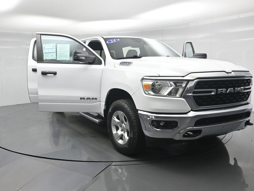 Used 2024 RAM 1500 Big Horn image 31