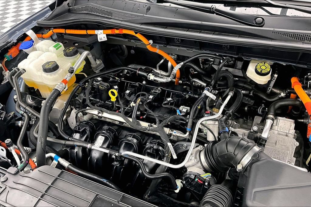 Certified 2025 Ford Escape ST-Line w/ Equipment Group 301A FWD image 34