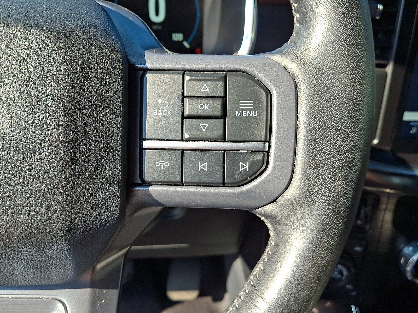 Certified 2023 Ford F150 Lariat w/ Equipment Group 502A High AWD/4WD image 23